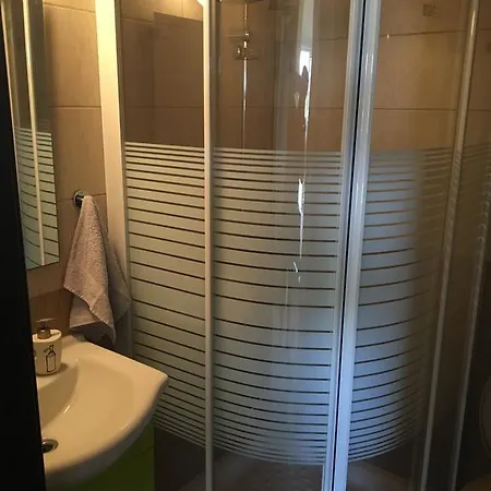 Ag. Spiridonos 5 Apartman